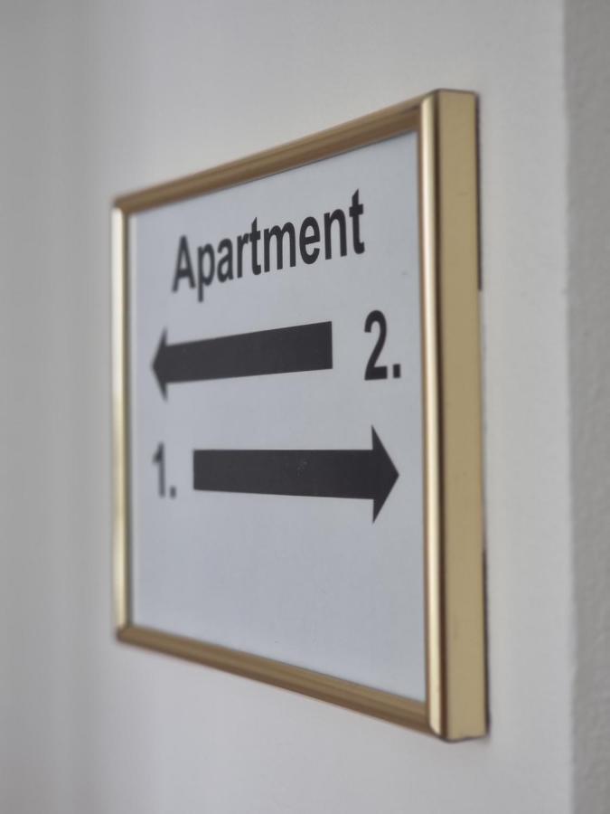 Modern & Cozy Apartment Near Hockey & Football Arena Братислава Экстерьер фото